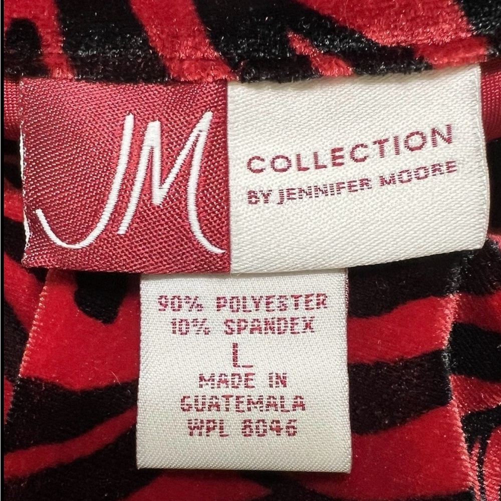 JM Collection Size L Red & Black Animal Print Button-Down Faux Velvet Side Slits - Picture 8 of 13
